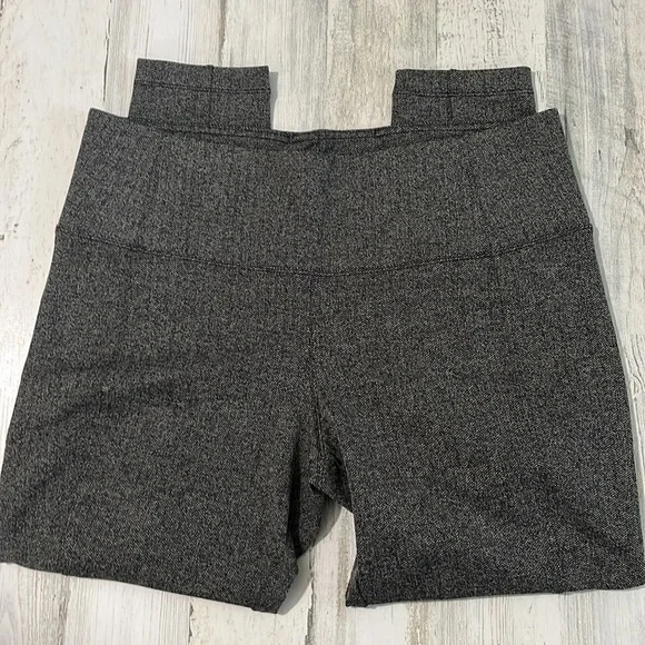 Athleta Delaney Herringbone Tight Size 1X - Picture 4 of 10